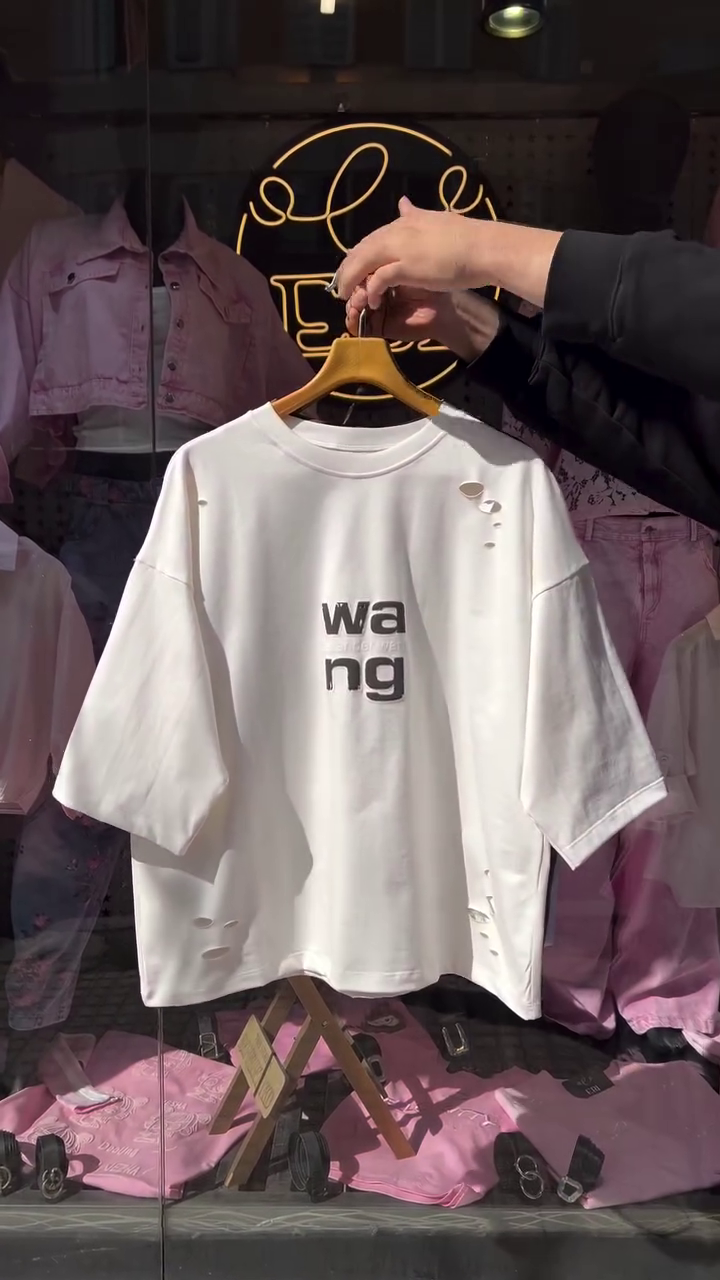 Bubblegum Pink Oversized Distressed Drop-Shoulder Streetwear T-Shirt with Minimal Raised Center Typography 💗🔥