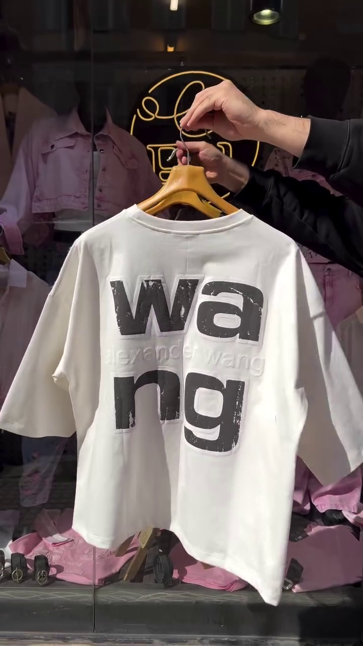 Bubblegum Pink Oversized Distressed Drop-Shoulder Streetwear T-Shirt with Minimal Raised Center Typography 💗🔥