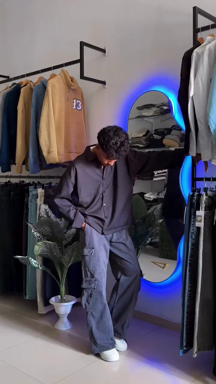 Charcoal Black Oversized Drop-Shoulder Streetwear T-Shirt with Large “Los Angeles 9” Back Graphic Print and Relaxed Wide-Leg Cargo Pants Outfit