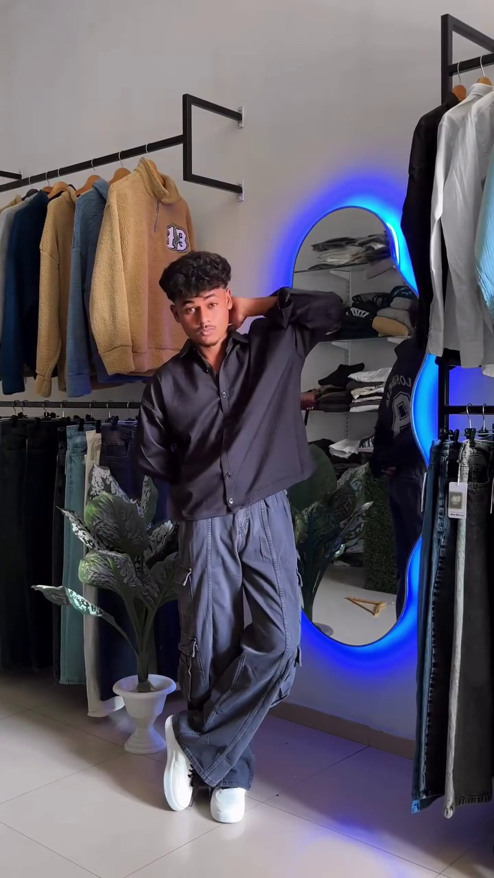 Charcoal Black Oversized Drop-Shoulder Streetwear T-Shirt with Large “Los Angeles 9” Back Graphic Print and Relaxed Wide-Leg Cargo Pants Outfit