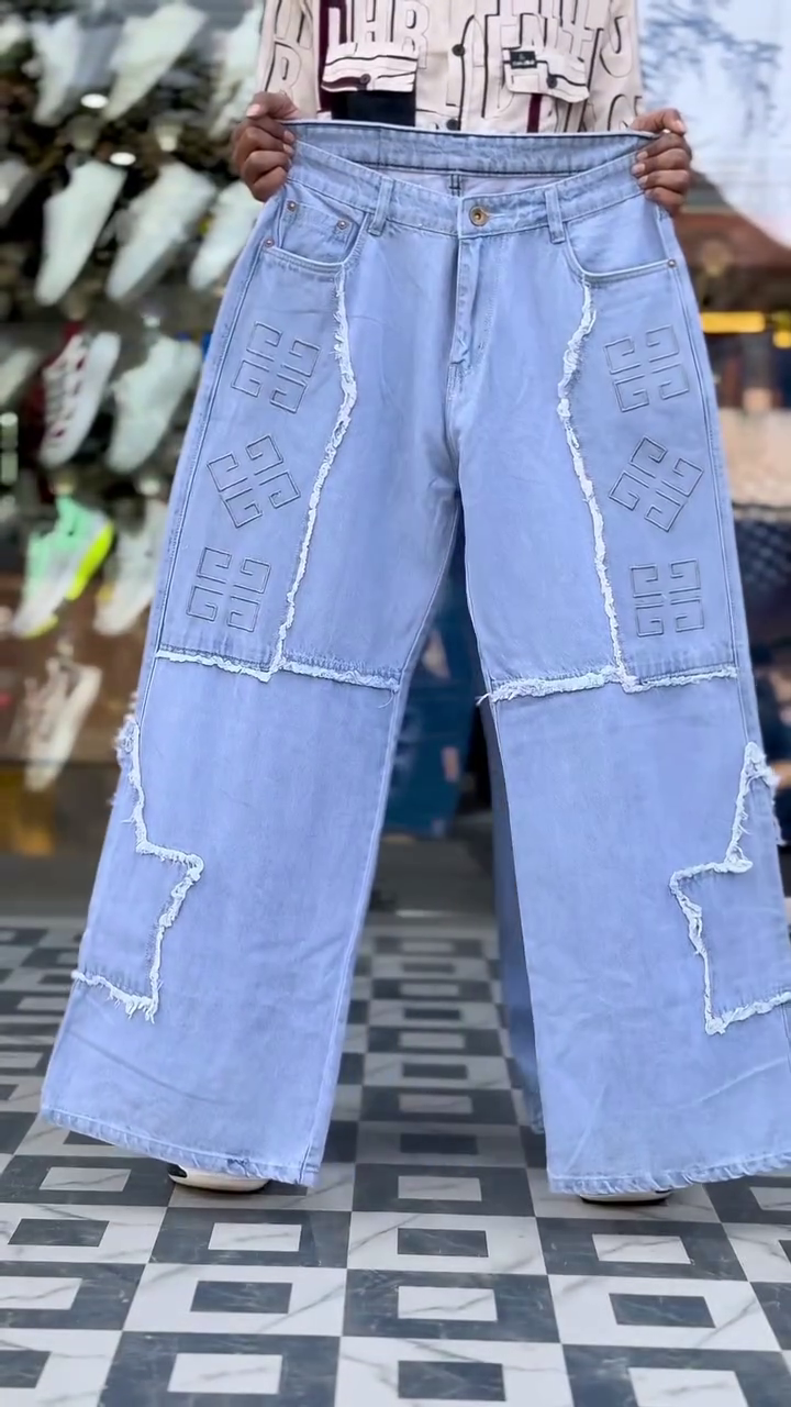 Light Blue Star Patch Distressed Wide-Leg Street Style Denim Jeans