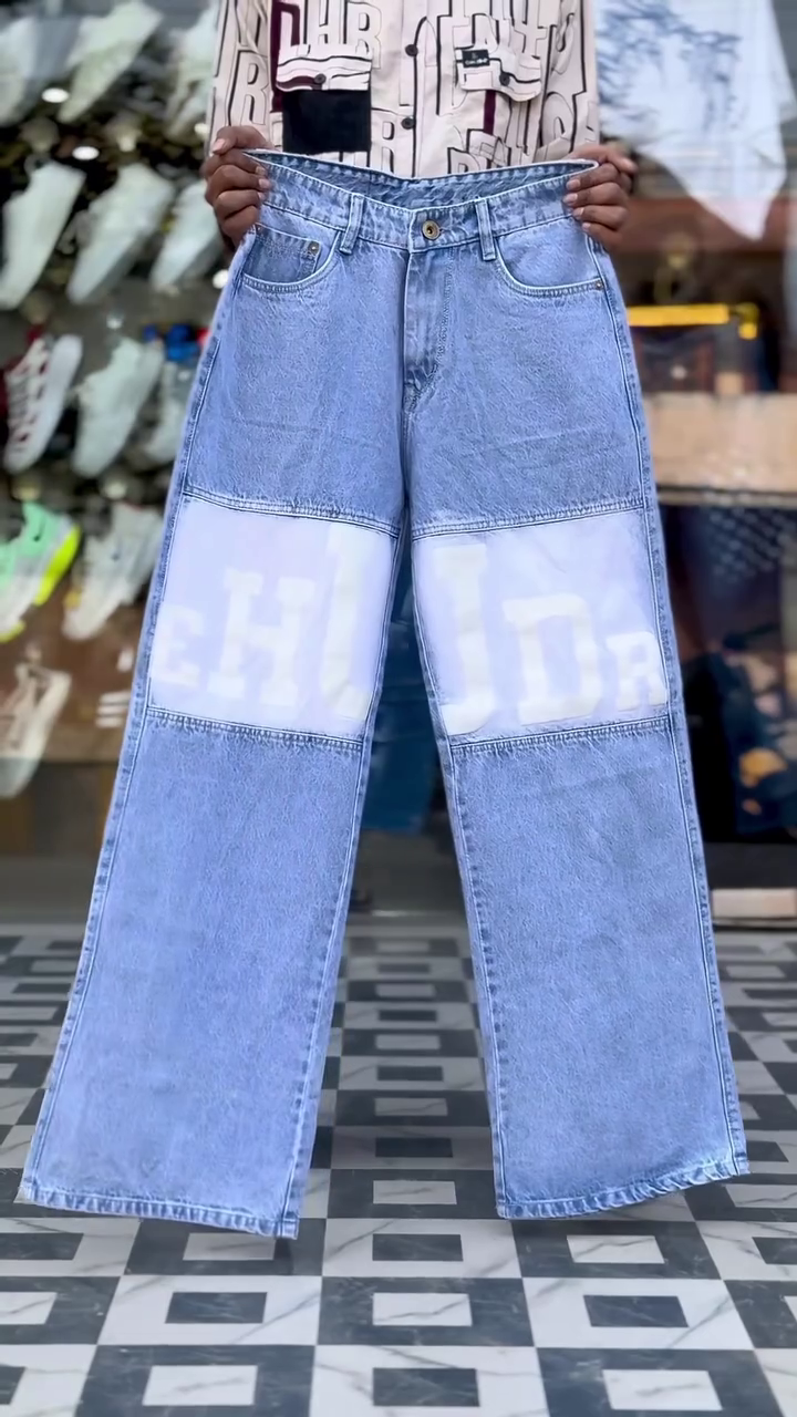 Light Blue Star Patch Distressed Wide-Leg Street Style Denim Jeans