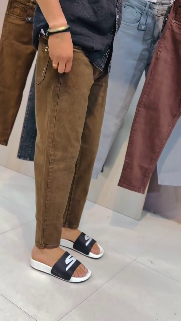 Sky Fade Slim Fit Denim – Everyday Cool Light Wash Jeans 👖💙✨