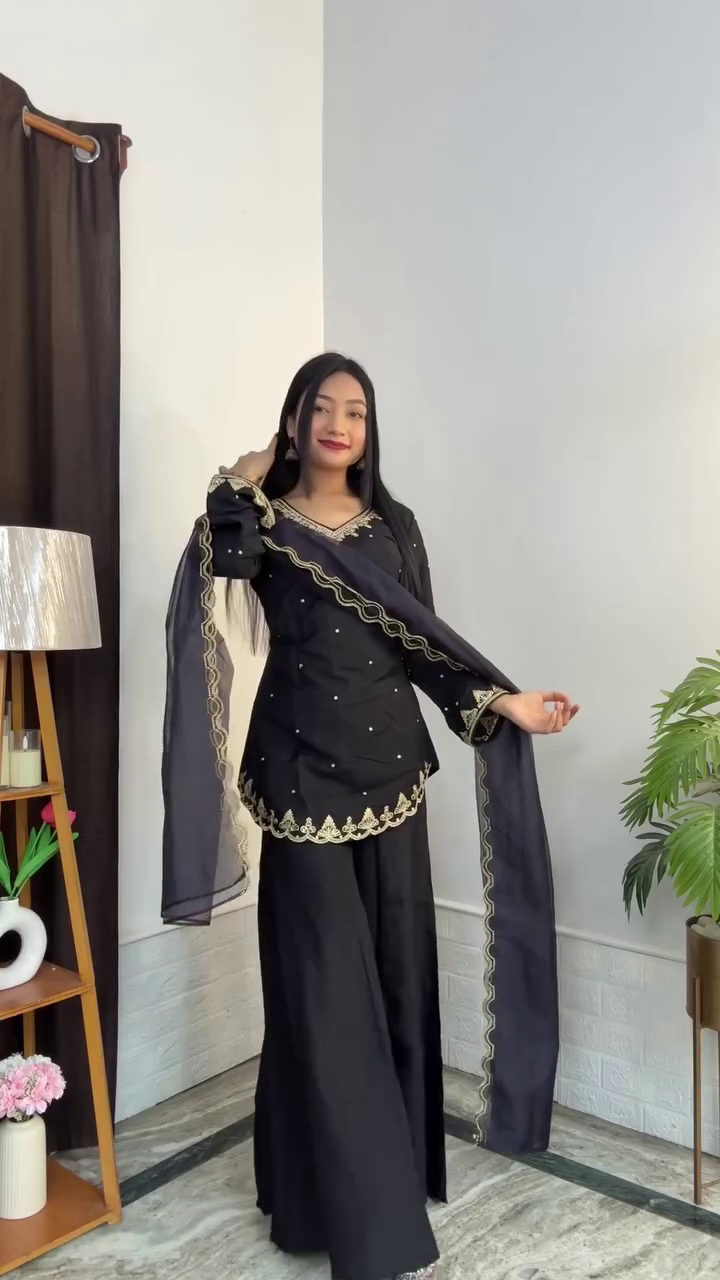 Graceful Cream Embroidered Traditional Sharara Suit Set 🌼✨🤍