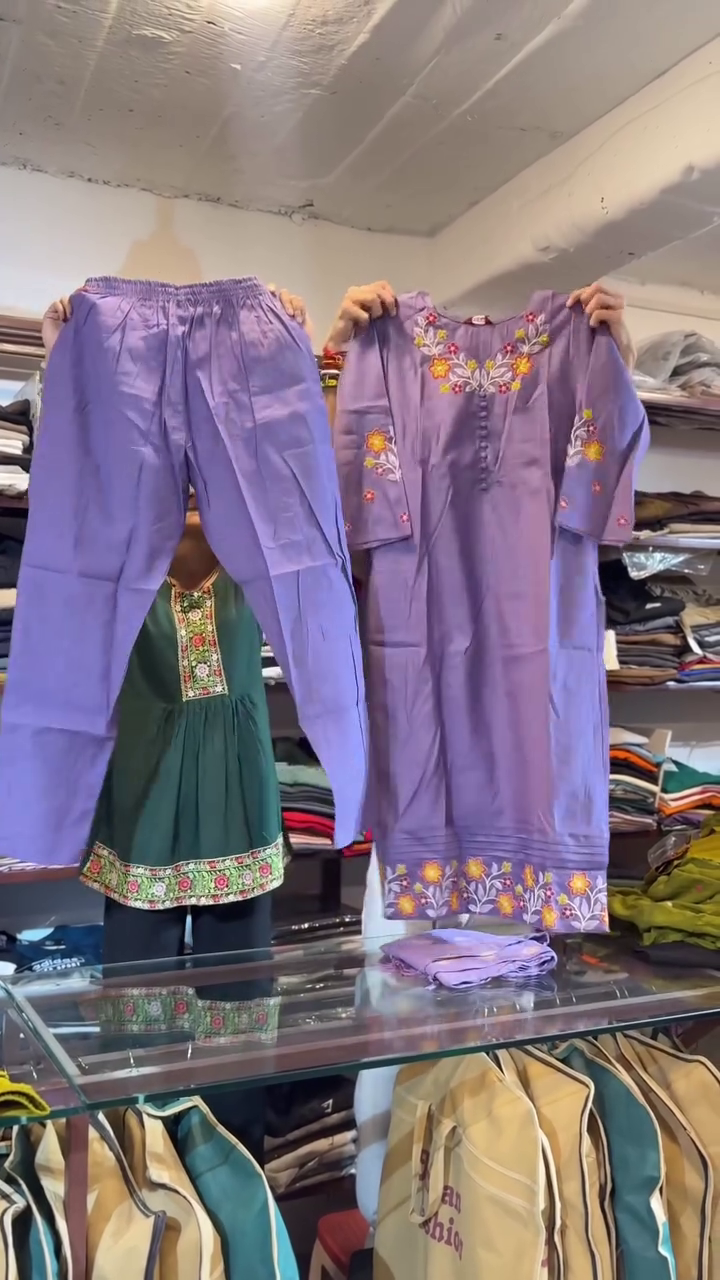 💜 Elegant Embroidered Kurti Pant Set – Traditional Comfort with Modern Style ✨🌸