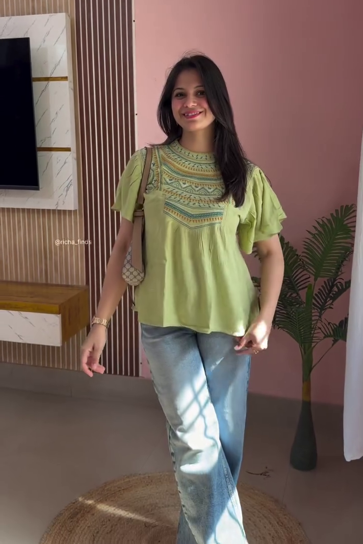 🌿 Bohemian Embroidered Flutter Sleeve Top ✨💚