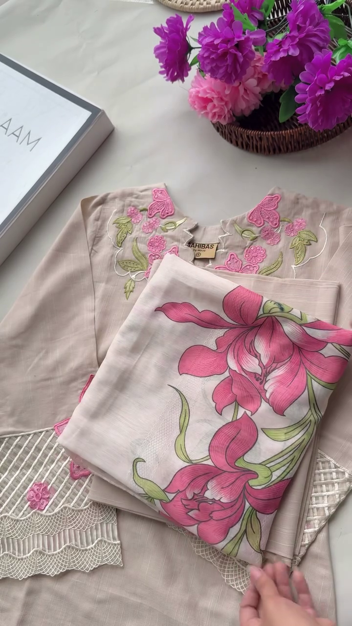 .  🌸 Rosé Bloom Embroidered Lawn Suit Set – Premium Floral Ethnic Collection | Multiple Colors, Designs & Sizes XXS to XXL ✨💖