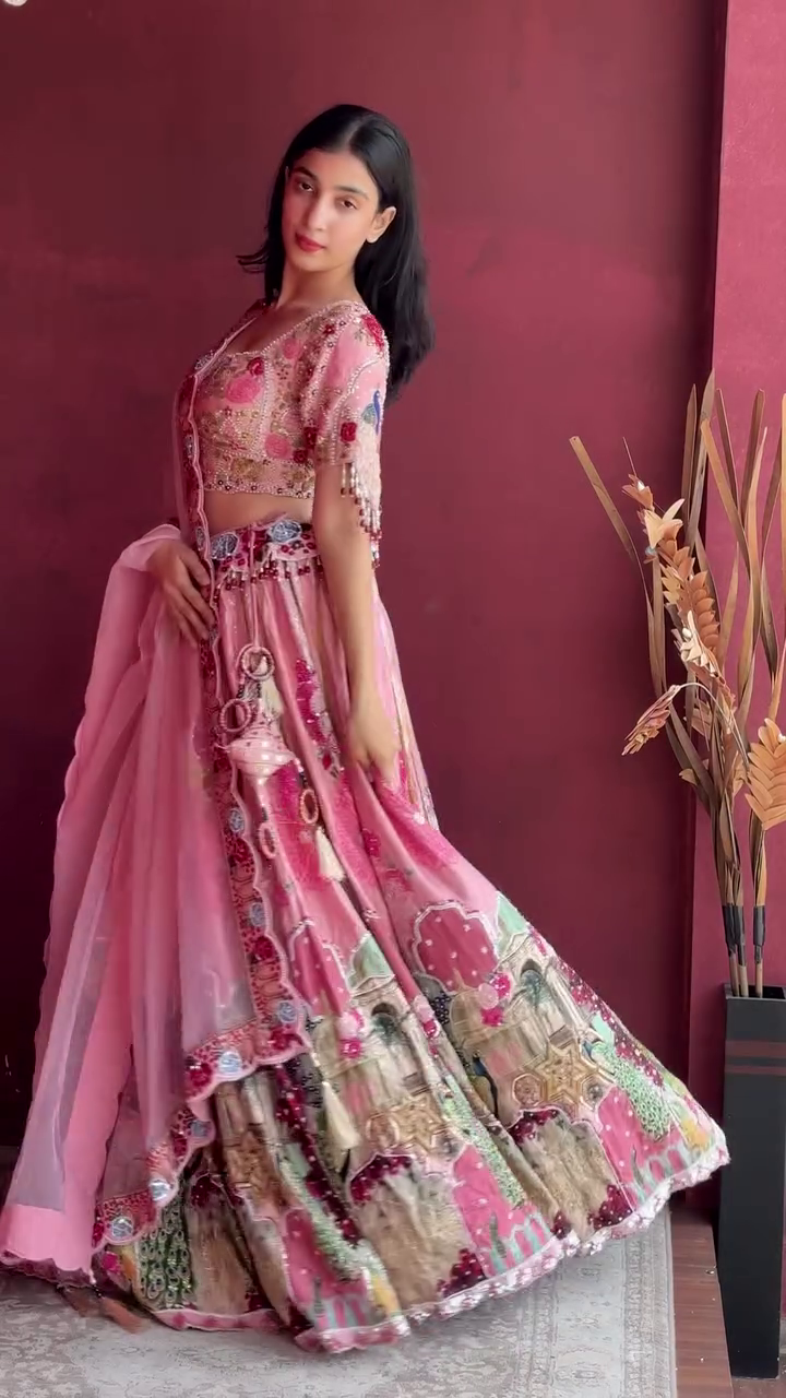 🌸 Blush Pink Designer Lehenga Choli with Dupatta – Premium Celebration Wear Collection 👑✨