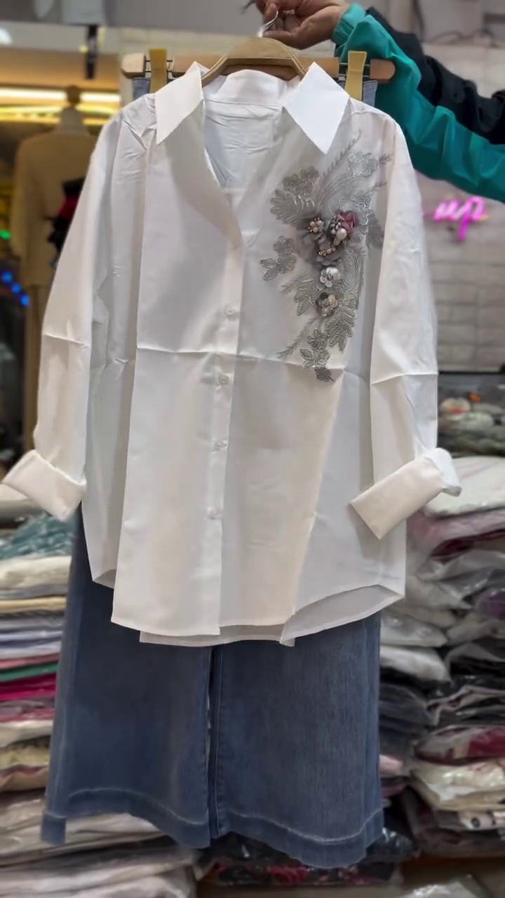 ✨ Elegant Blossom Embroidered Shirt & Denim Set – Premium Chic Casual Wear 🌸👔