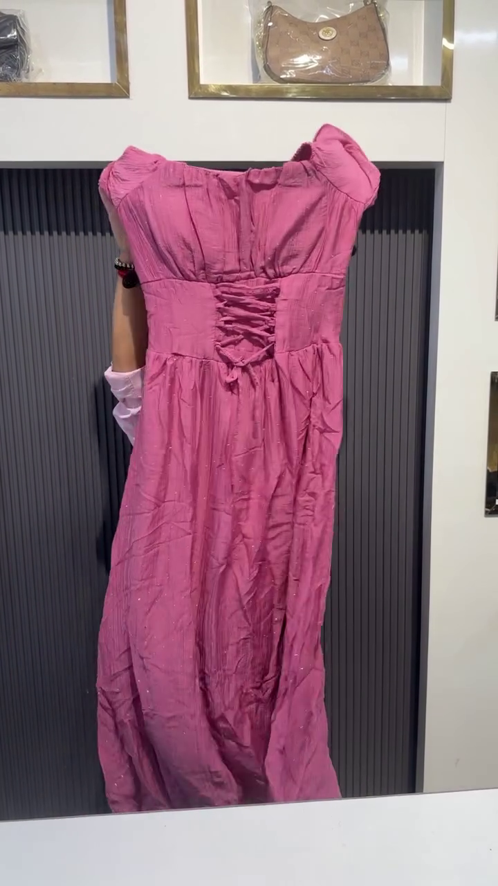💖 Rosé Charm Maxi Dress – Elegant Feminine Flow Collection ✨🌸