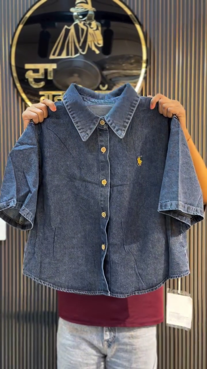 💙 Classic Denim Chic Oversized Shirt for Women ✨👖💕