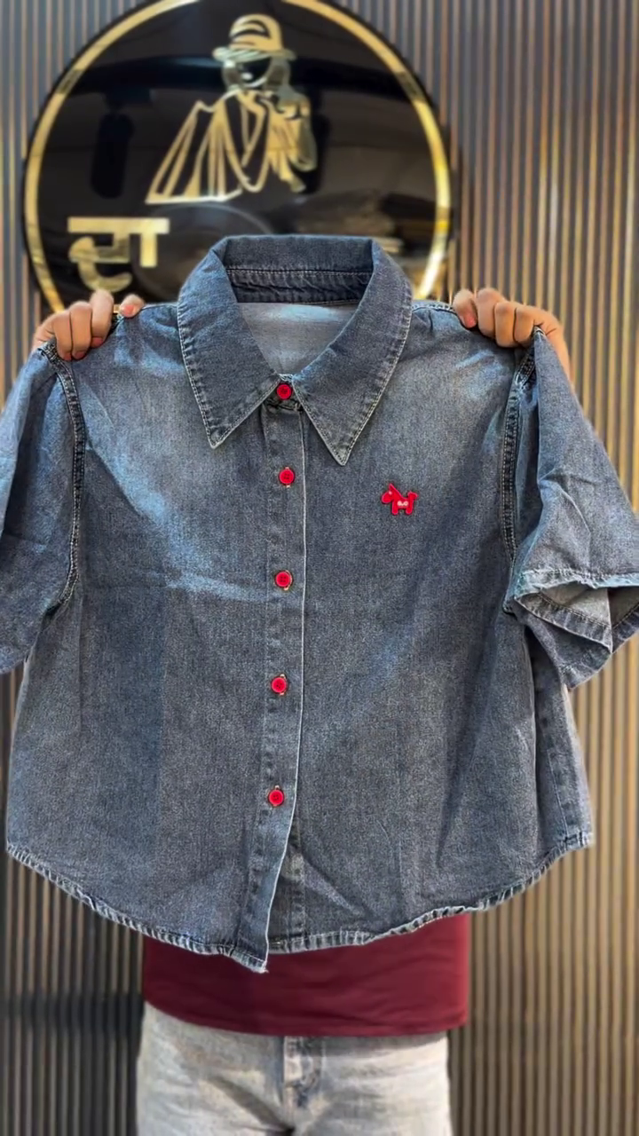 💙 Classic Denim Chic Oversized Shirt for Women ✨👖💕