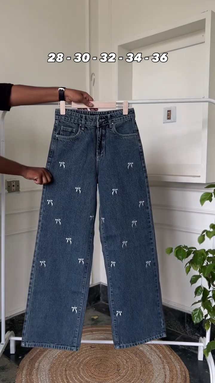 Elegant Bow Embroidered High-Waist Wide-Leg Premium Denim Jeans Collection 👖🎀✨💙