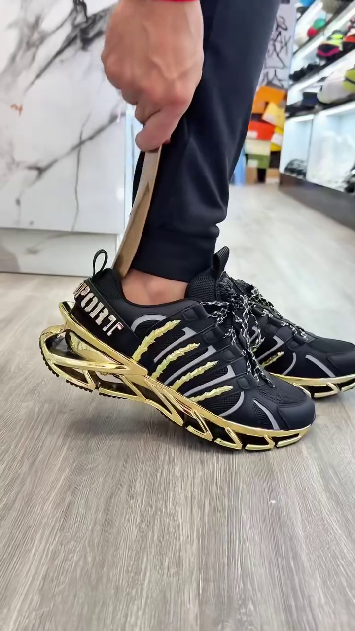 Luxury Metallic Gold & Black Chunky Sole Fashion Sneakers with Premium Sculpted Performance-Inspired Design 👟✨🖤💛