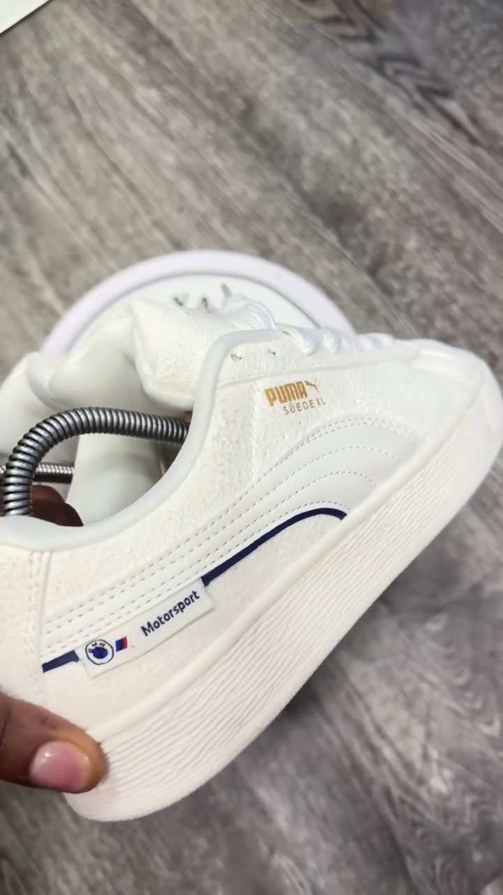 👟 Premium Classic All-White Everyday Comfort Sneakers for Men & Women – Lightweight Casual Fashion Shoes 🤍✨