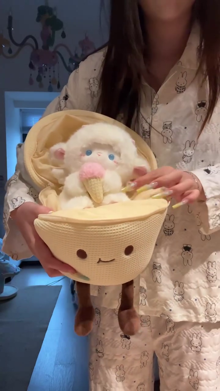 🧸🍦 Ultra-Cute Plush Doll Carry Basket with Soft Toy Companion Gift Set 🍦🧸