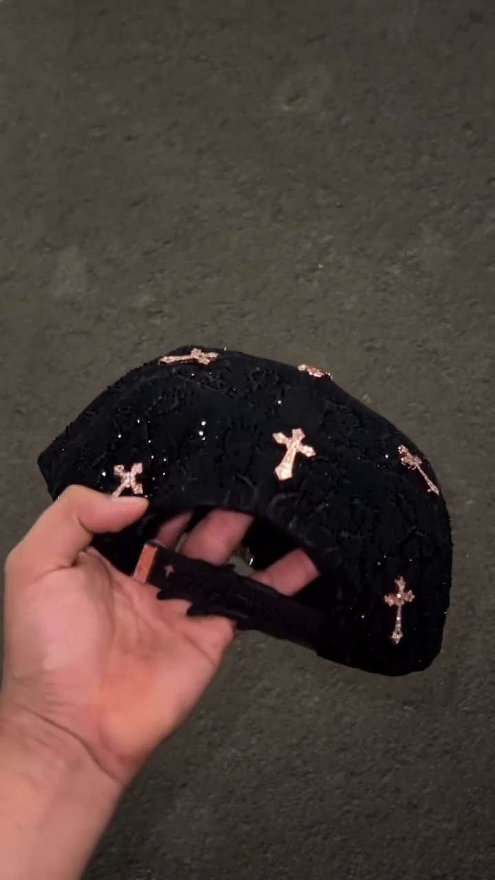 🧢✨ Premium Sparkle Embellished Fashion Baseball Cap with Luxury Crystal Detailing ✨🧢