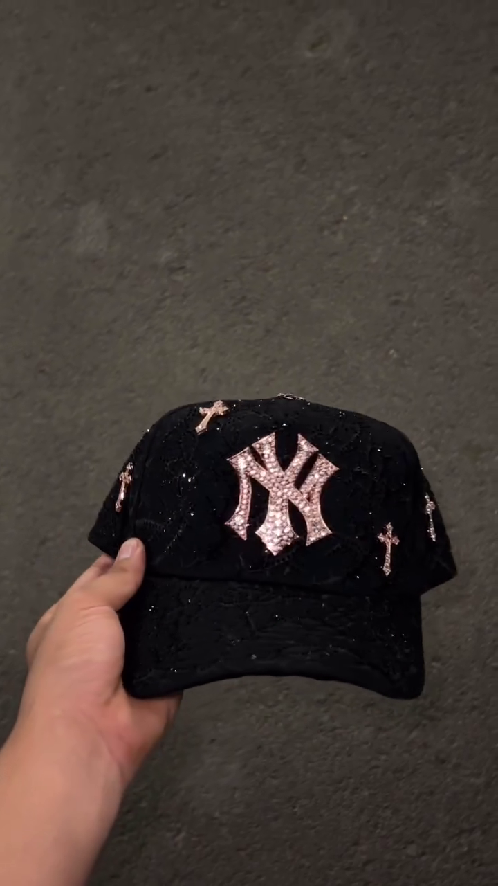 🧢✨ Premium Sparkle Embellished Fashion Baseball Cap with Luxury Crystal Detailing ✨🧢