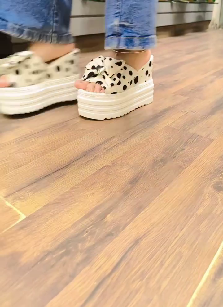 👡 Premium Women's Bow Platform Sandals | Comfortable Slip-On Wedge Slippers | Soft Cushioned Fashion Footwear | Lightweight Anti-Slip Casual Sandals | Multiple Colors & Designs Available | All Sizes Available (XXS to XXL) ✨