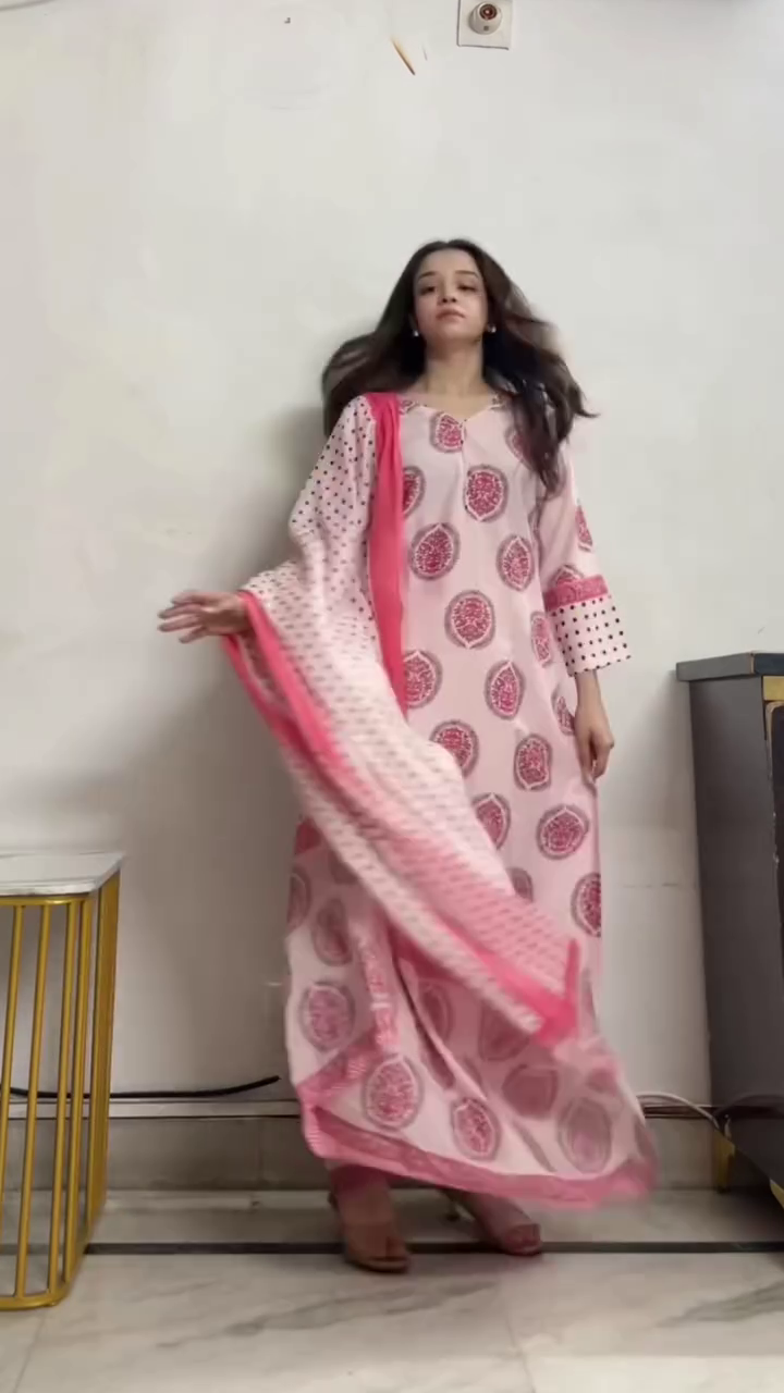 🌿 Premium Green Floral Printed Cotton Kurta Palazzo Co-Ord Set for Women
