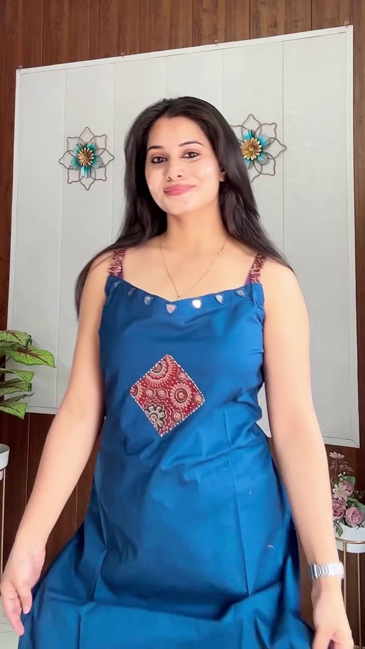 🌺💖 Elegant Sleeveless Ethnic Kurta with Matching Palazzo Pants Set for Women | Contemporary Minimalist Traditional Wear with Graceful Straight-Cut Silhouette 💖🌺