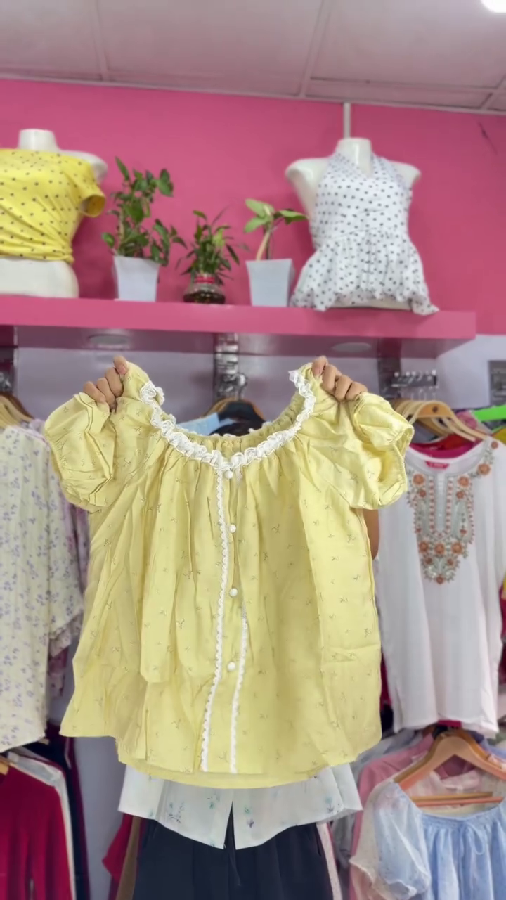 💛🌼 Romantic Cottagecore Puff Sleeve Smocked Peplum Top for Women | Soft Feminine Everyday Fashion Blouse with Delicate Lace Accent Details 🌼💛