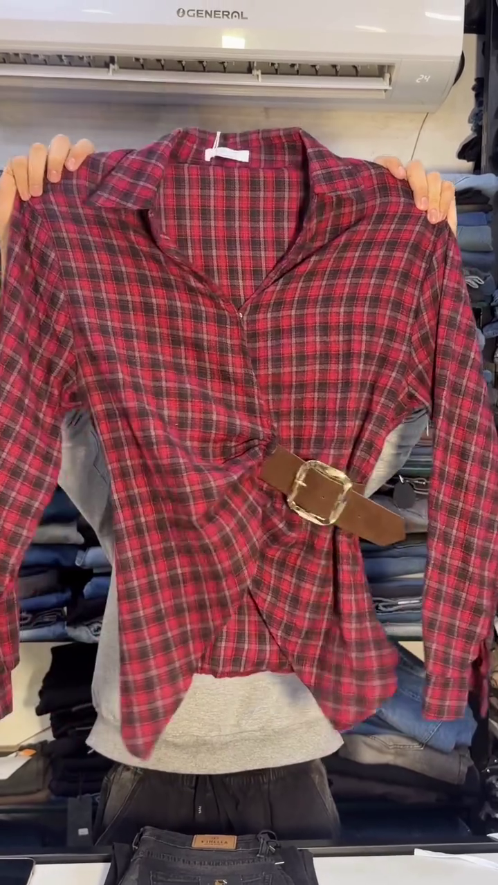 Red And Black Checkered Flannel Long-Sleeve Shirt With Belt Accent Paired With Black Trousers ❤️🖤👕👖✨