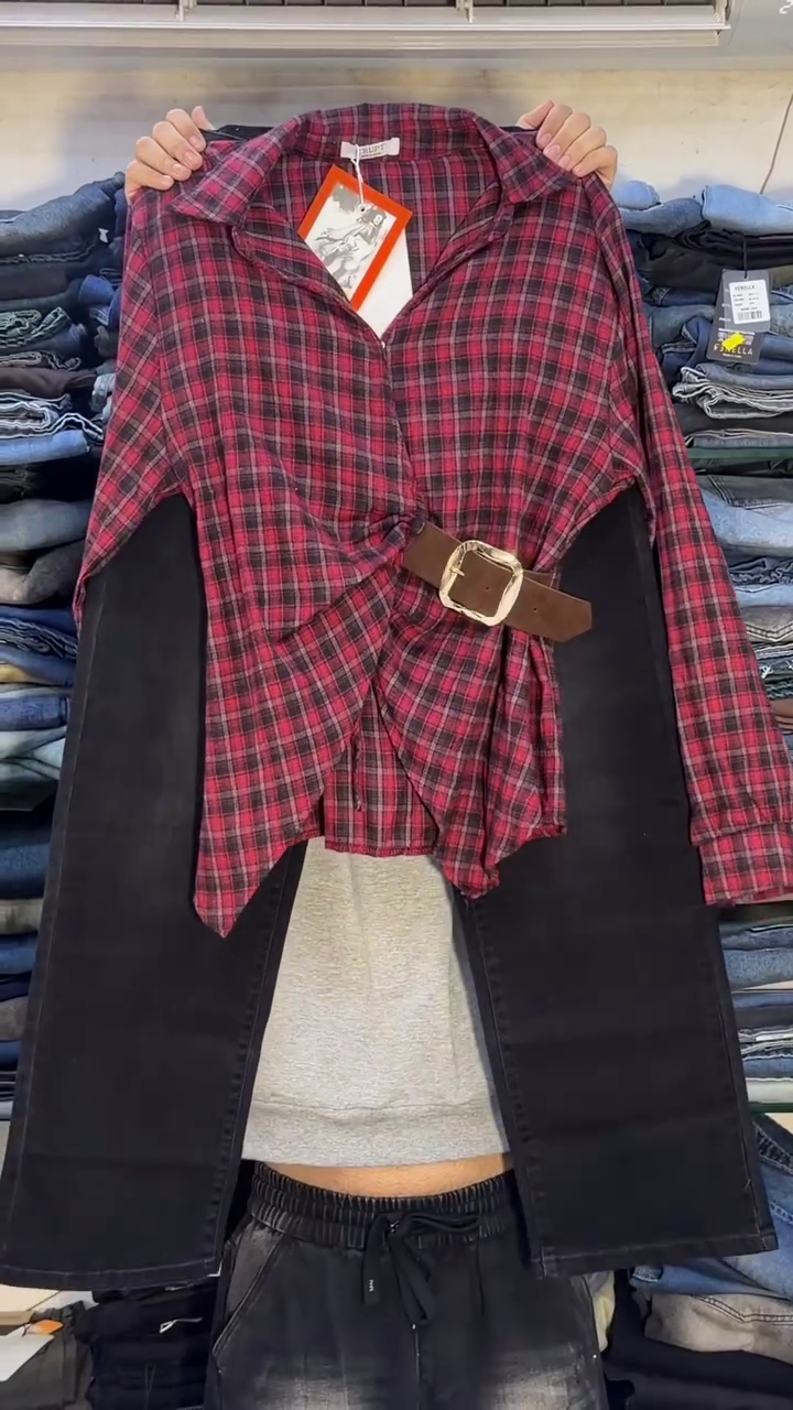 Red And Black Checkered Flannel Long-Sleeve Shirt With Belt Accent Paired With Black Trousers ❤️🖤👕👖✨