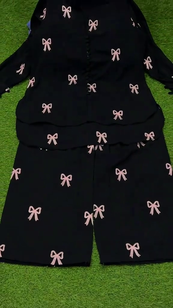Black Long-Sleeve Button-Down Shirt And Trousers Co-Ord Set With Pink Ribbon Bow Prints 🖤🎀✨