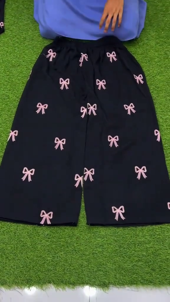 Black Long-Sleeve Button-Down Shirt And Trousers Co-Ord Set With Pink Ribbon Bow Prints 🖤🎀✨