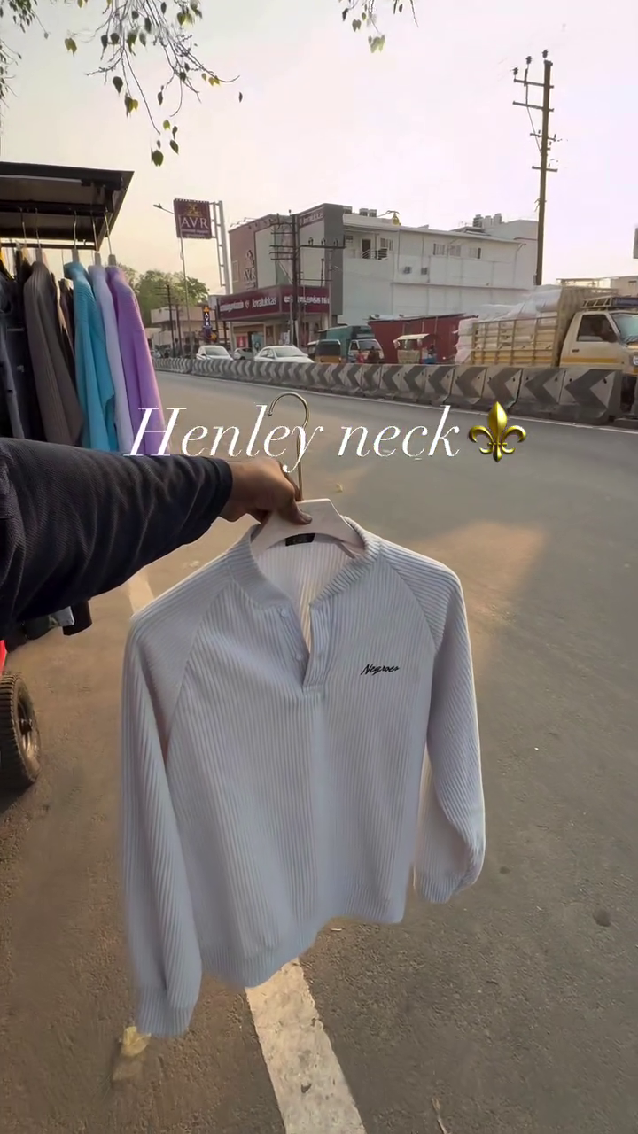 Soft Lavender Ribbed Knit Henley Sweater With Button Placket 💜👕
