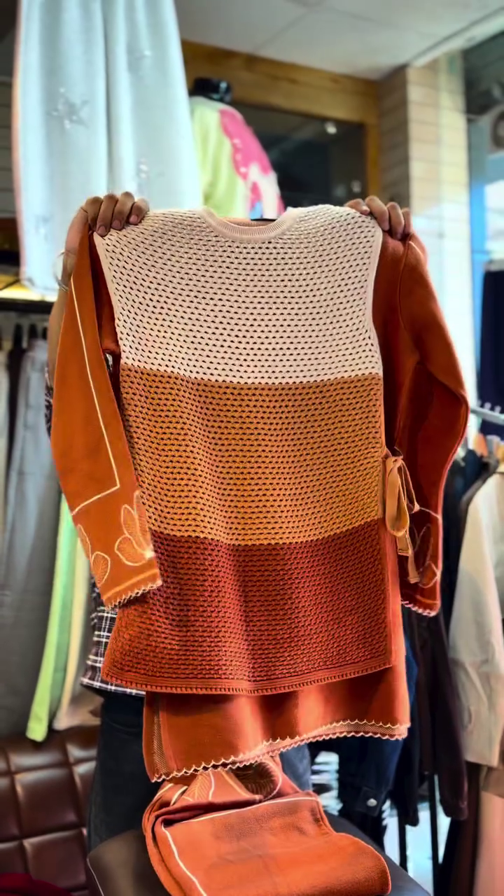 🧡 Gradient Textured Knit Two-Piece Sweater and Skirt Coordinate Set✨ I