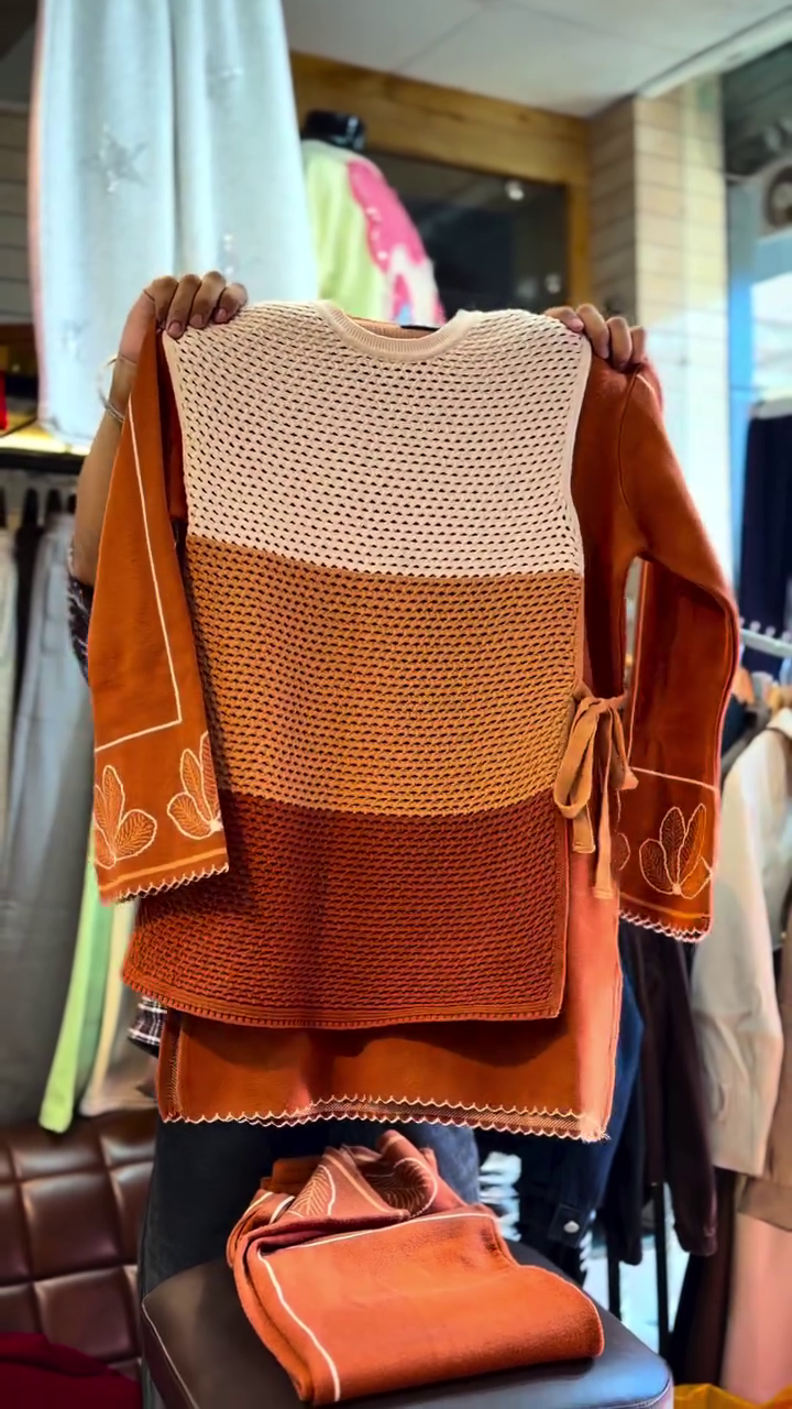 🧡 Gradient Textured Knit Two-Piece Sweater and Skirt Coordinate Set✨ I